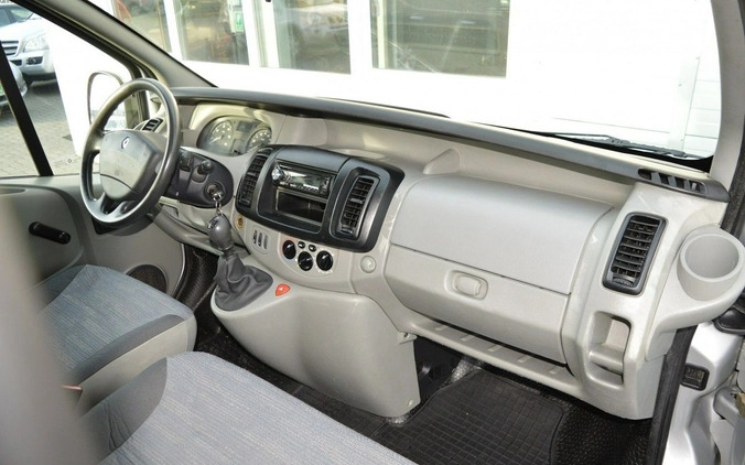 Renault Trafic cena 28900 przebieg: 278000, rok produkcji 2007 z Hrubieszów małe 379